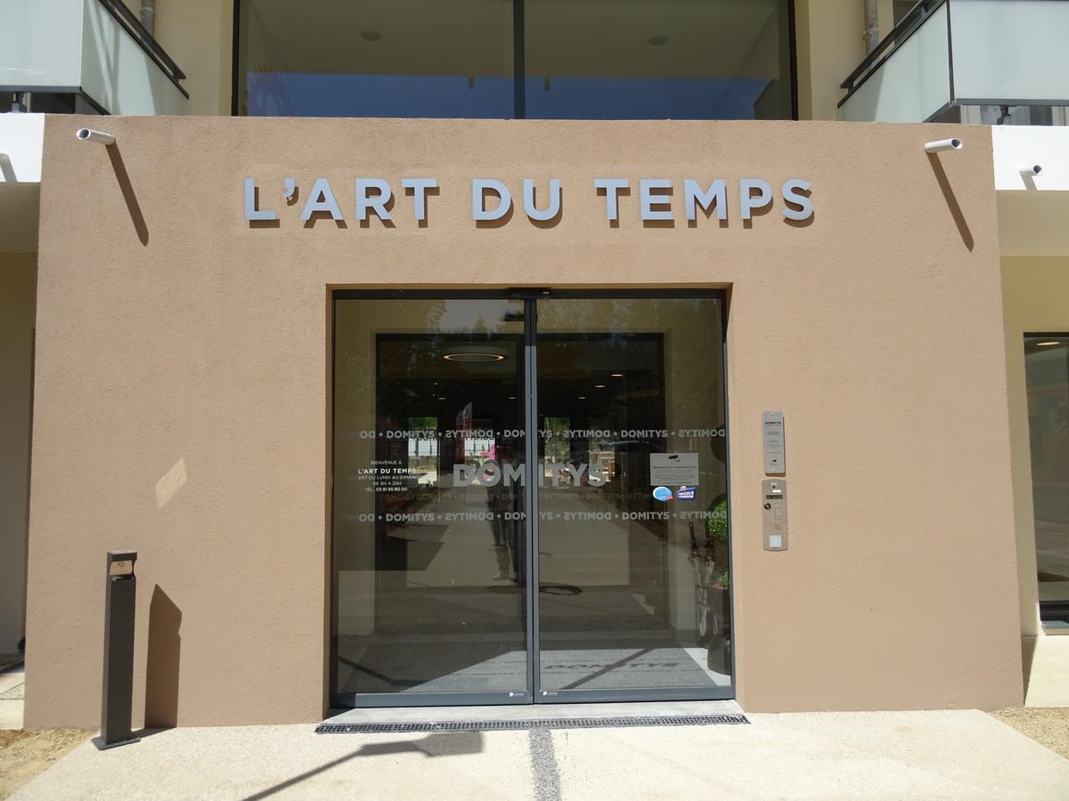 Aparthotel Domitys L'Art du Temps à Besançon Extérieur photo