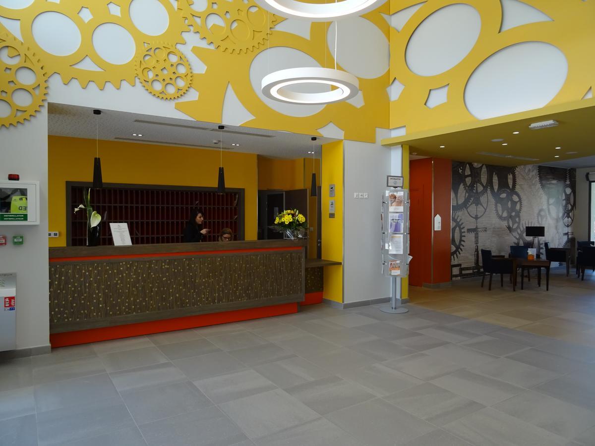 Aparthotel Domitys L'Art du Temps à Besançon Extérieur photo